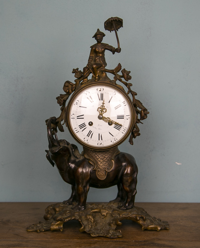 Table clock Chinoiserie 